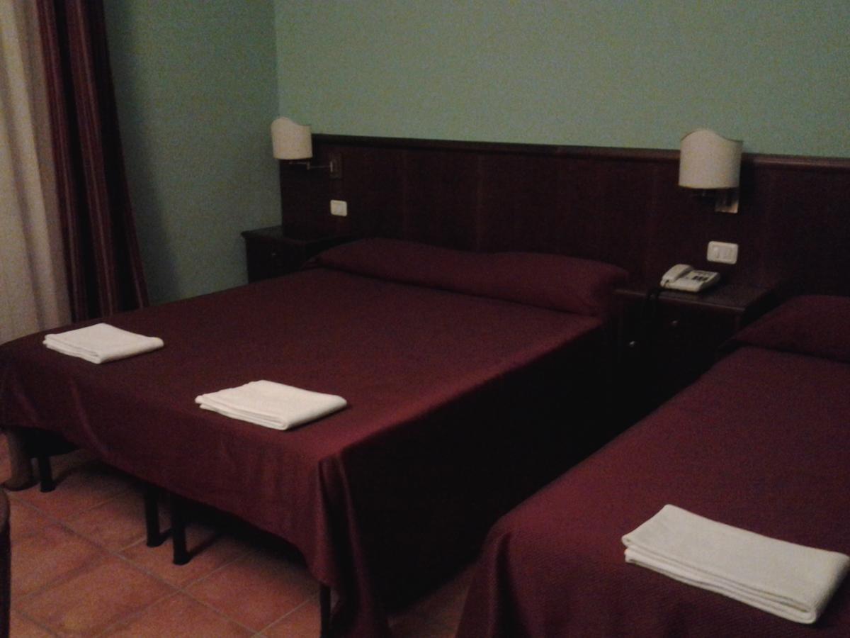 Casale Maginulfo 호텔 Roccamandolfi 객실 사진